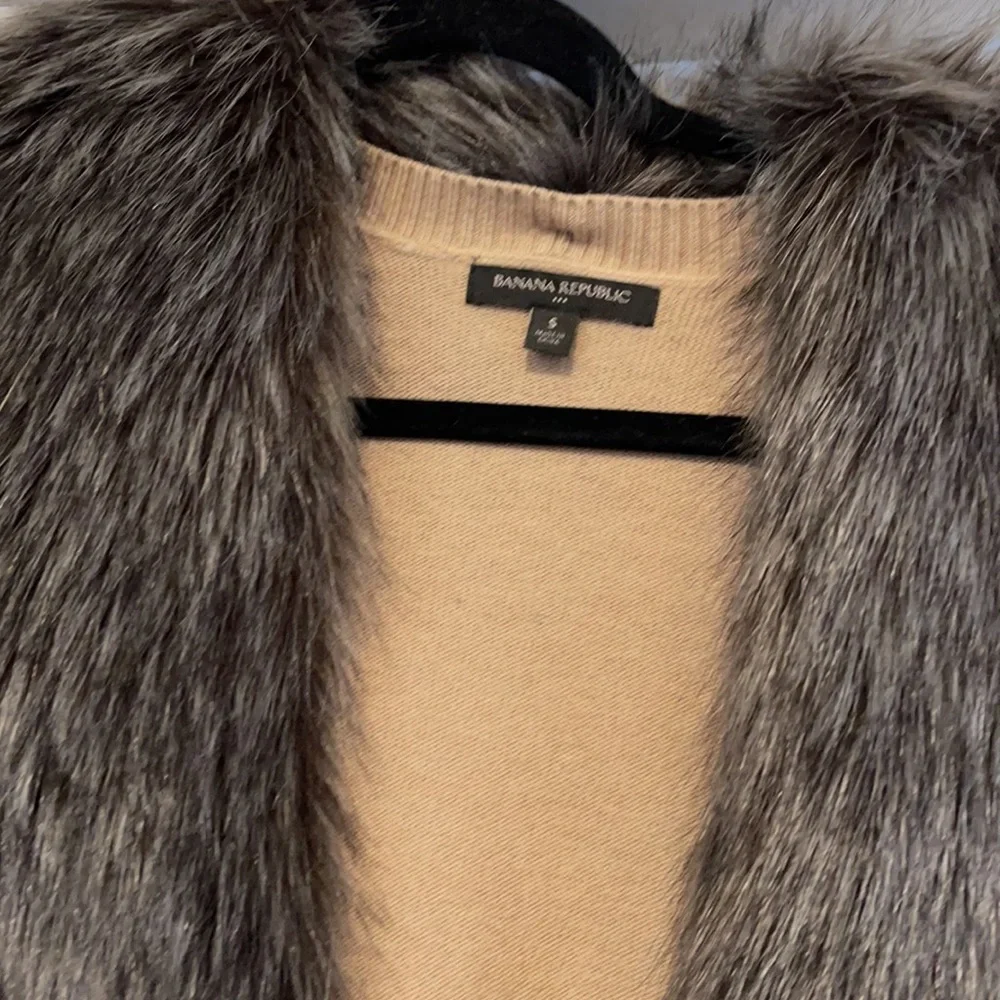 Banana Republic detachable faux fur cardigan wrap belted size small - Picture 3 of 4